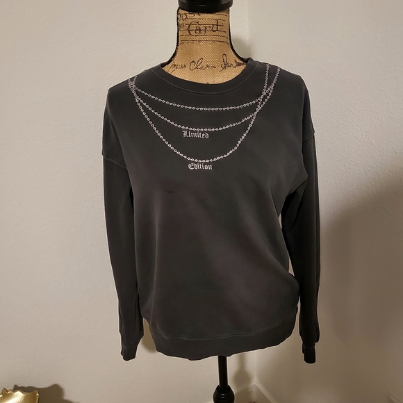 🤍 Grey Sweatshirt with jewelry embroidery Limited Edition - Picture 6 of 8